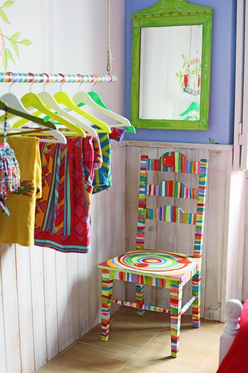 Twin Room with Shared Bathroom,112282152:JPEG