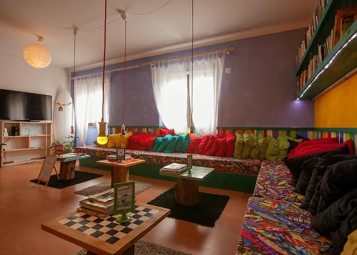 Ericeira Surf CampHostel